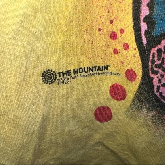 The Mountain “Rescues Are My Favorite Breed” Yellow Cotton T-shirt Size Medium - Picture 4 of 7